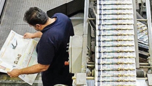 دکه‌ها خالی‌، صفحه‌ها کم‌رنگ؛ وقتی روزنامه‌ها در سکوت فرو می‌روند